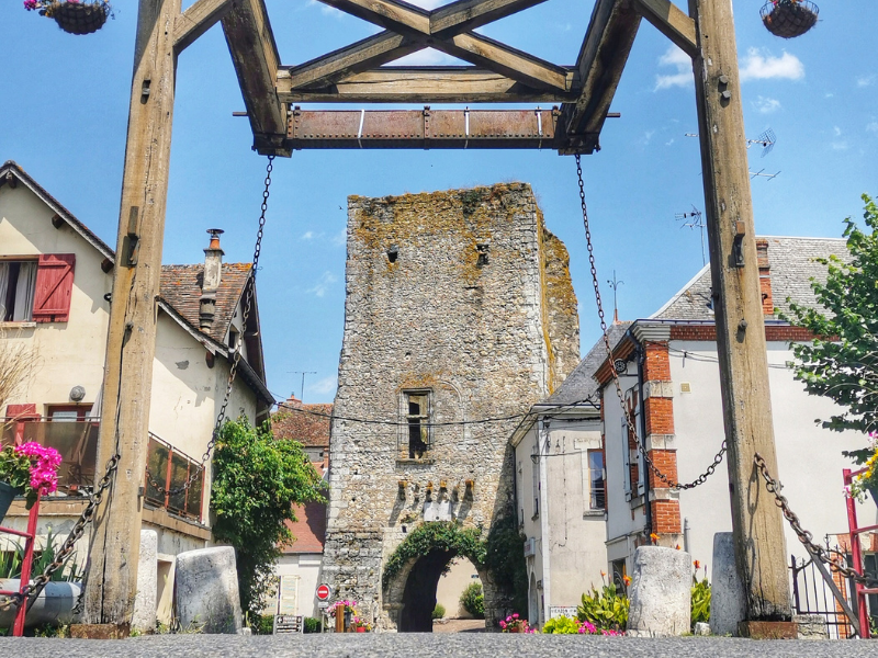 Visite jeune public de la cité médiévale, Saint-Loup - photo 5