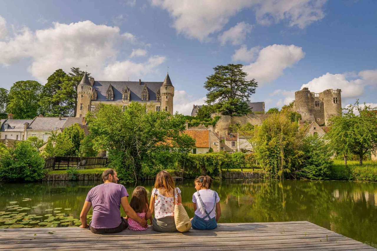 Visite du village de Montrésor