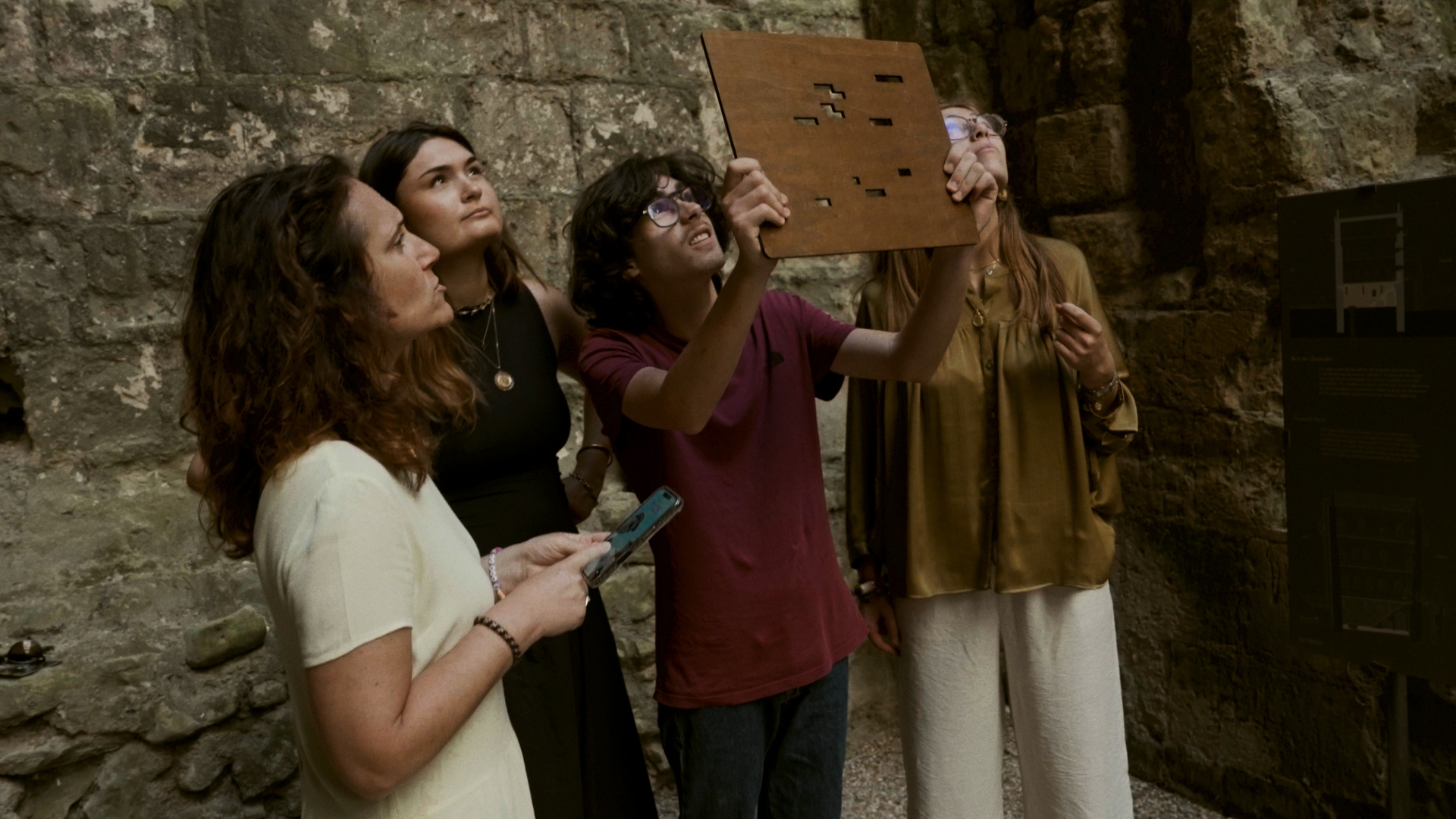 Monument game "Les Valois – une dynastie impitoyable"