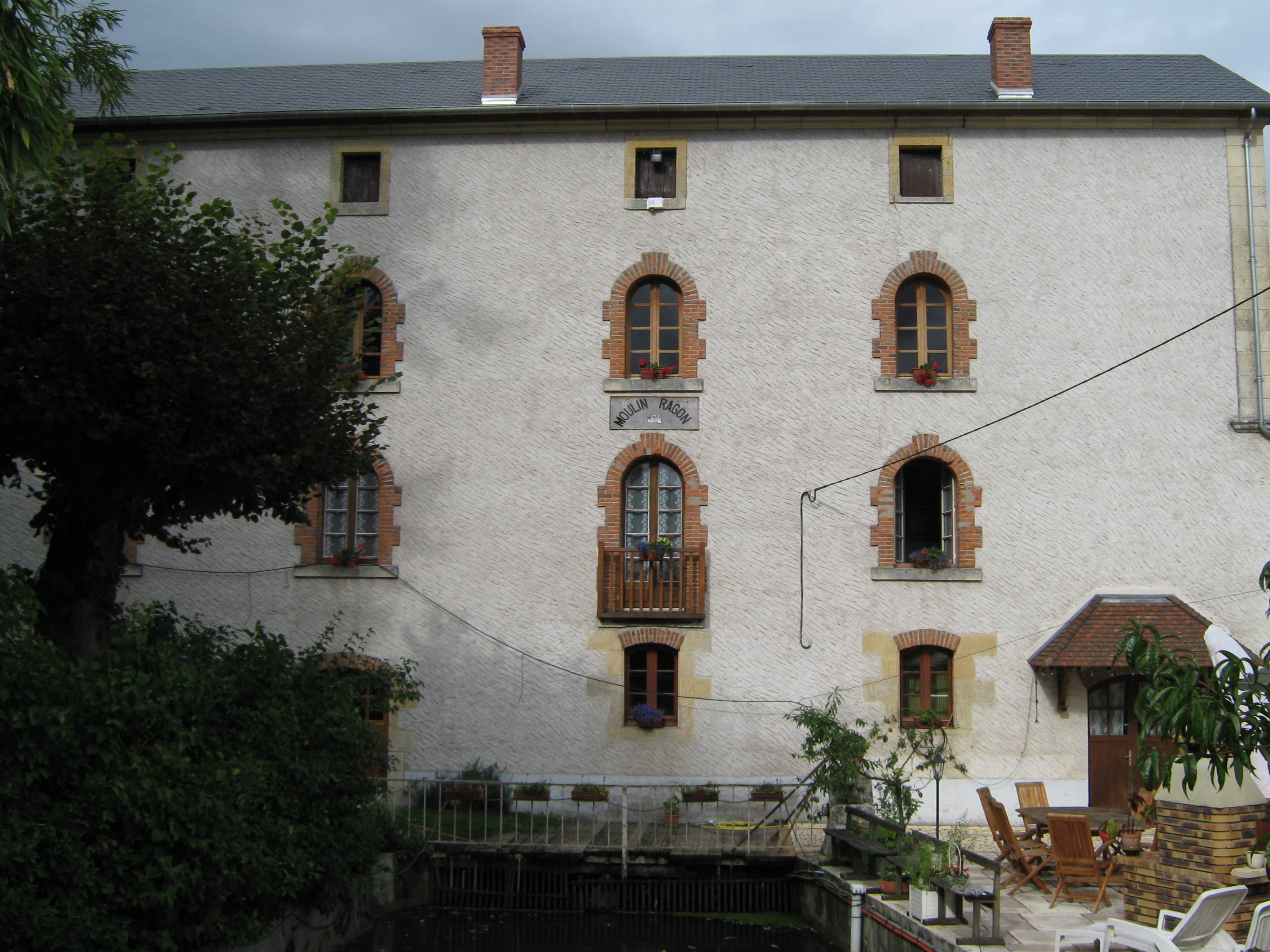 Les Cisterciens aux sources de l'industrie, La Guerche-sur-l'Aubois