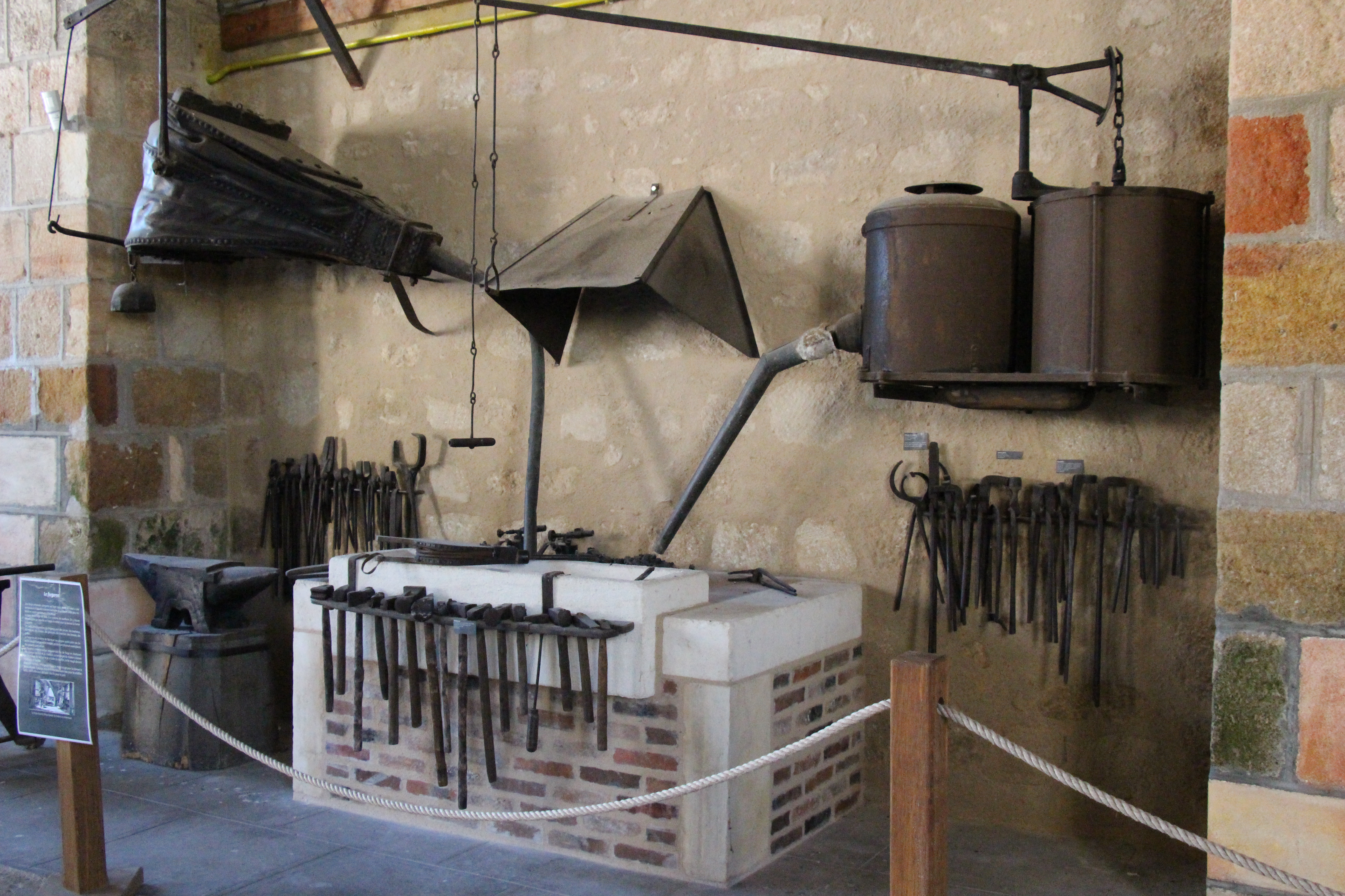 Musée des Vieux Métiers, Châteaumeillant - photo 4