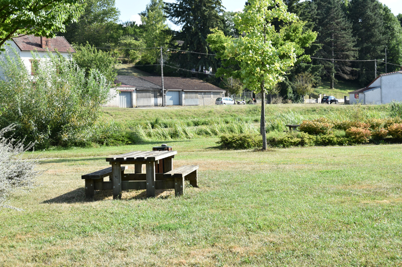 Aire jeux et de pique-nique du canal - photo 3