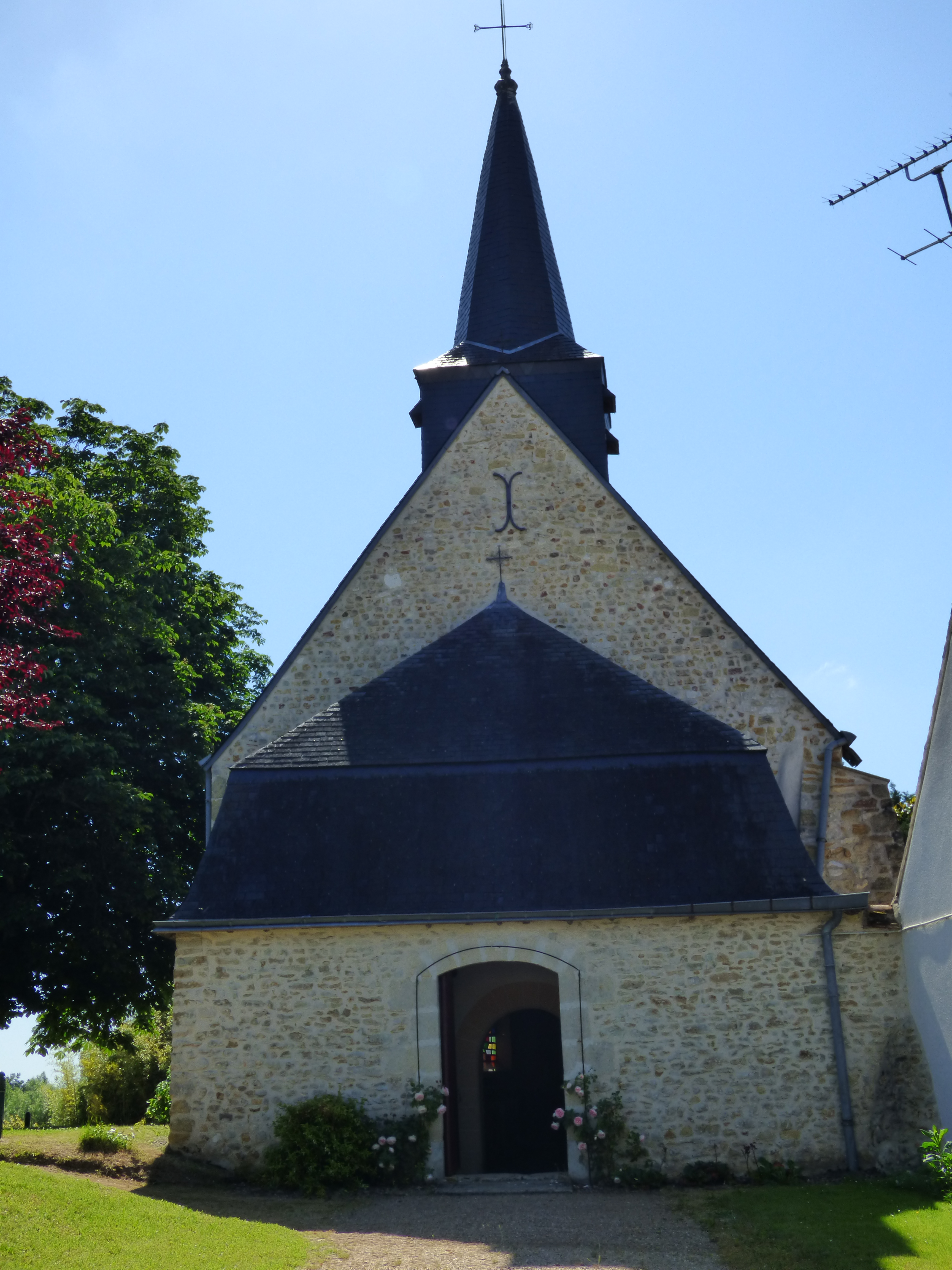 Eglise Saint-Sulpice  France Centre-Val de Loire Loiret Guilly 45600