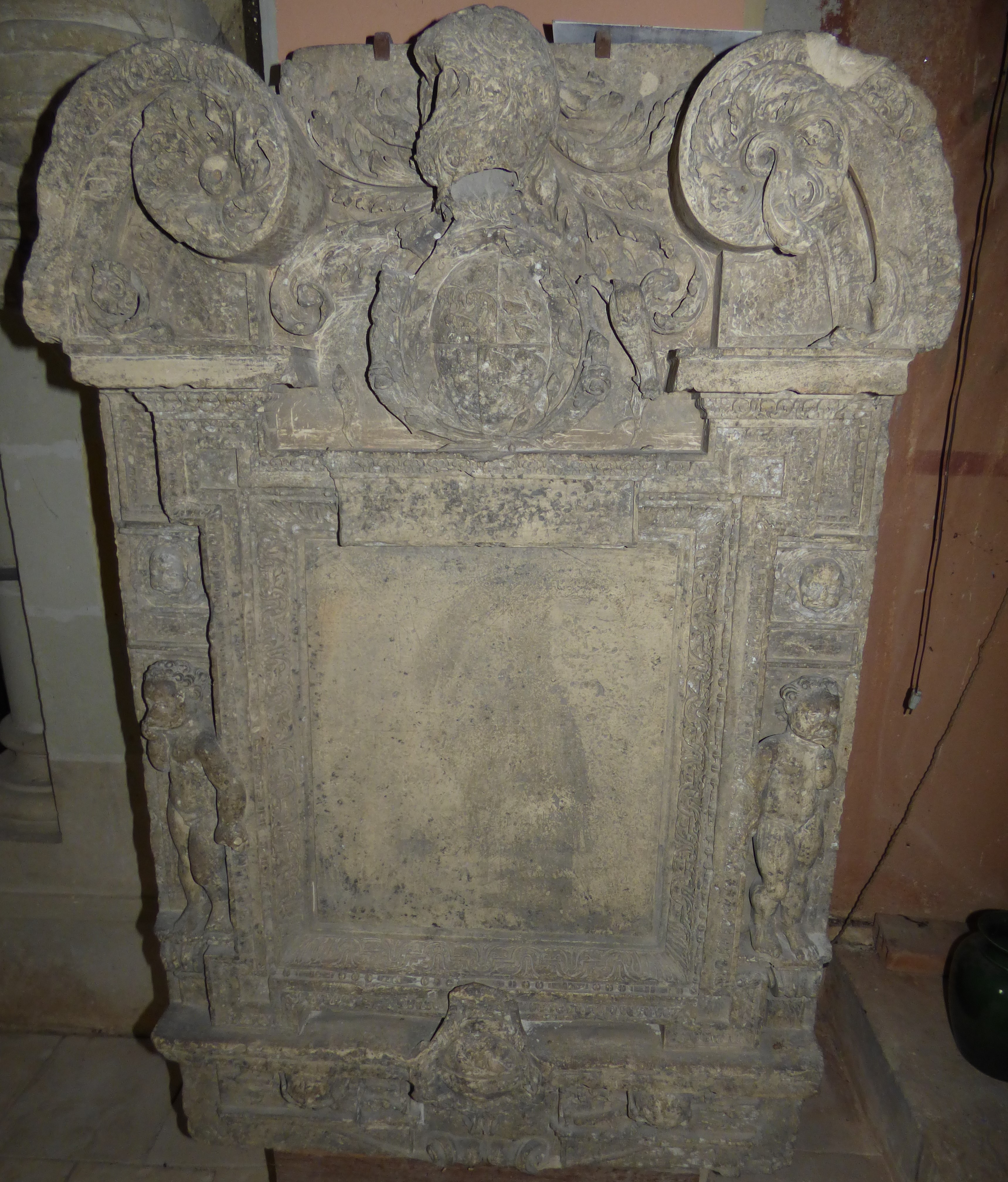 Eglise Sainte-Fauste, Sainte-Fauste