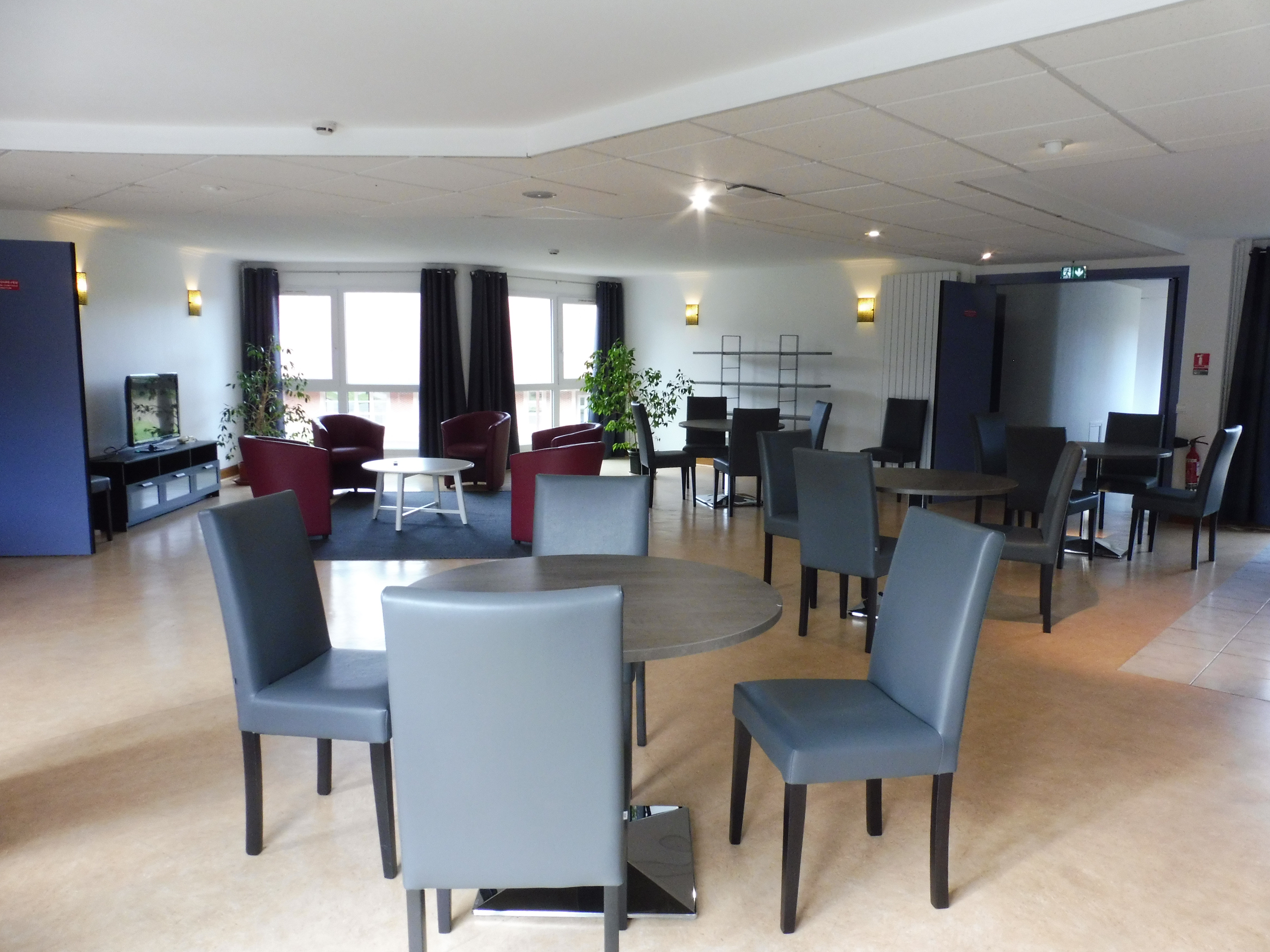 Centre de Rencontre des Générations, Nouan-le-Fuzelier - photo 3