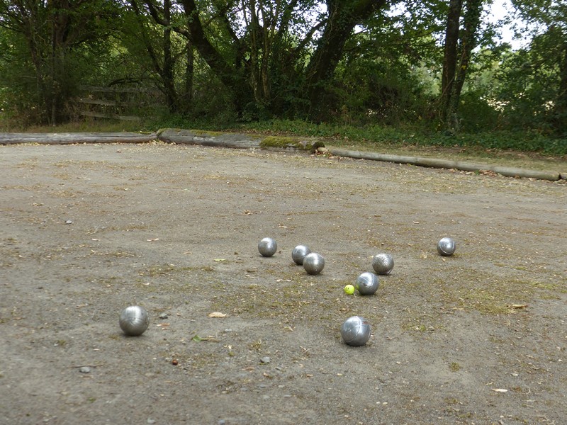 Le Petit Chardon, Concremiers