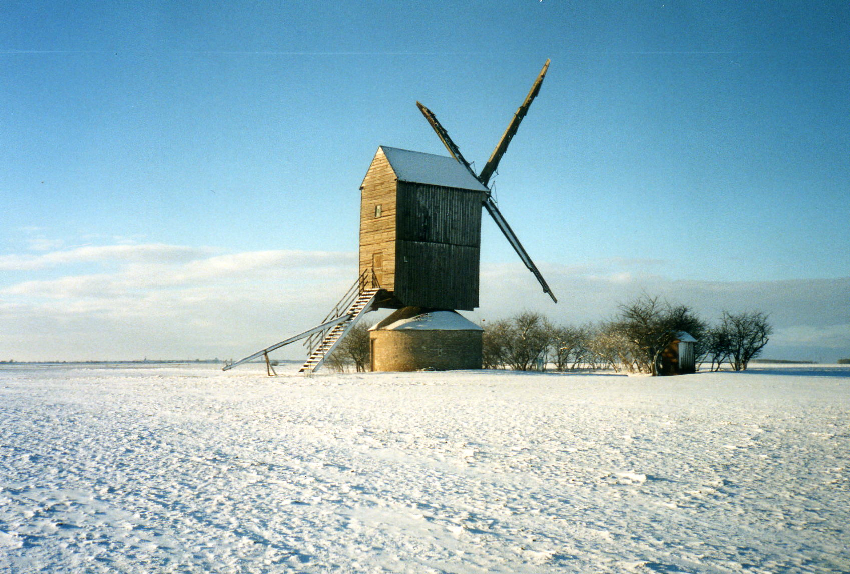 Moulin à vent "Fernand Barbier"  France Centre-Val de Loire Eure-et-Loir Levesville-la-Chenard 28310