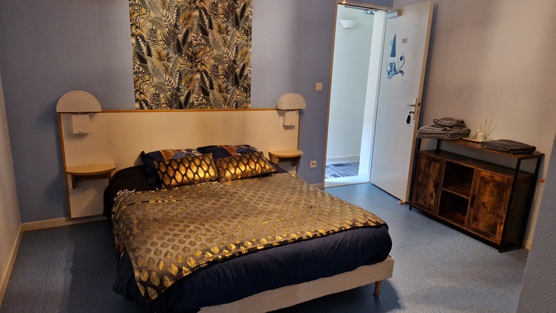 Le Perroquet Bleu, La Chapelle-Blanche-Saint-Martin - photo 4