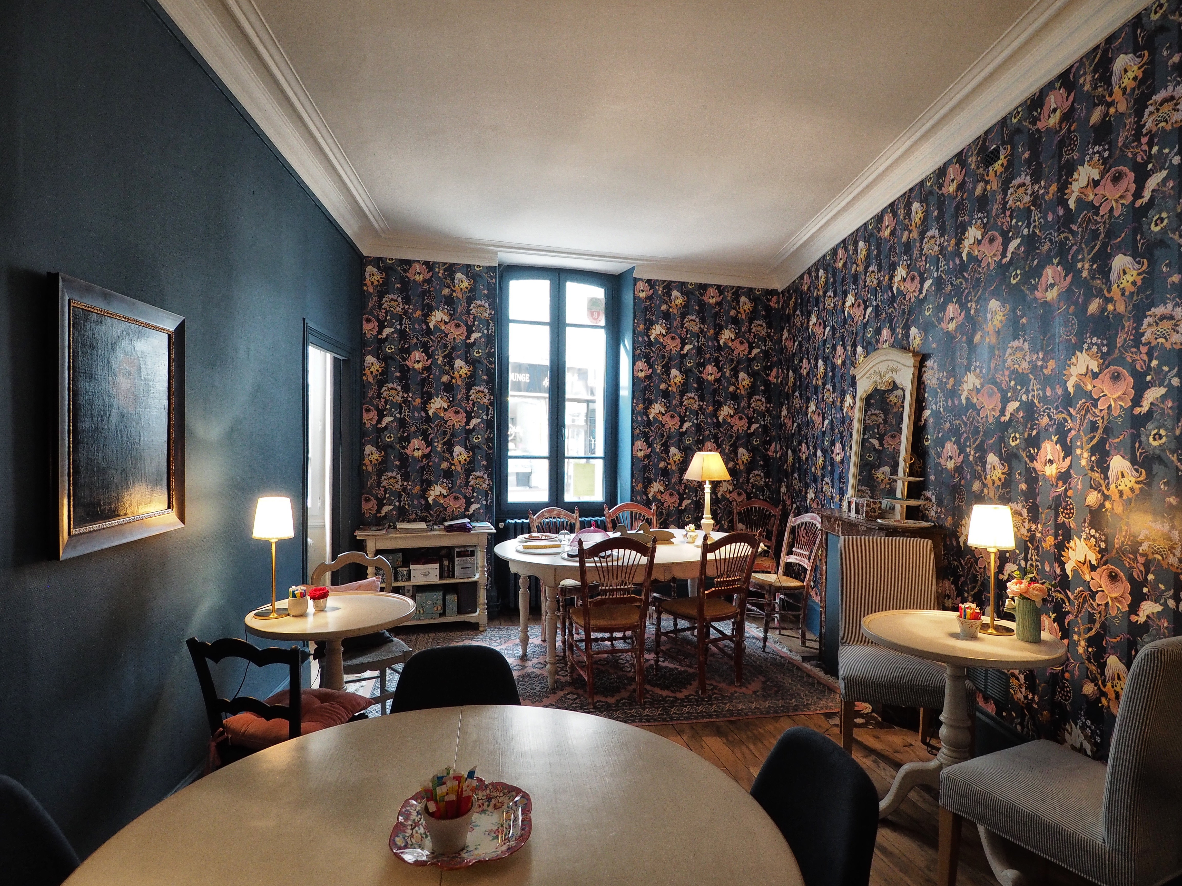 Philomène, Bourges - photo 2