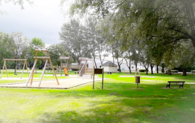 Camping de Mon Village (Aire Camping-Car Park), Châtillon-sur-Indre - photo 2