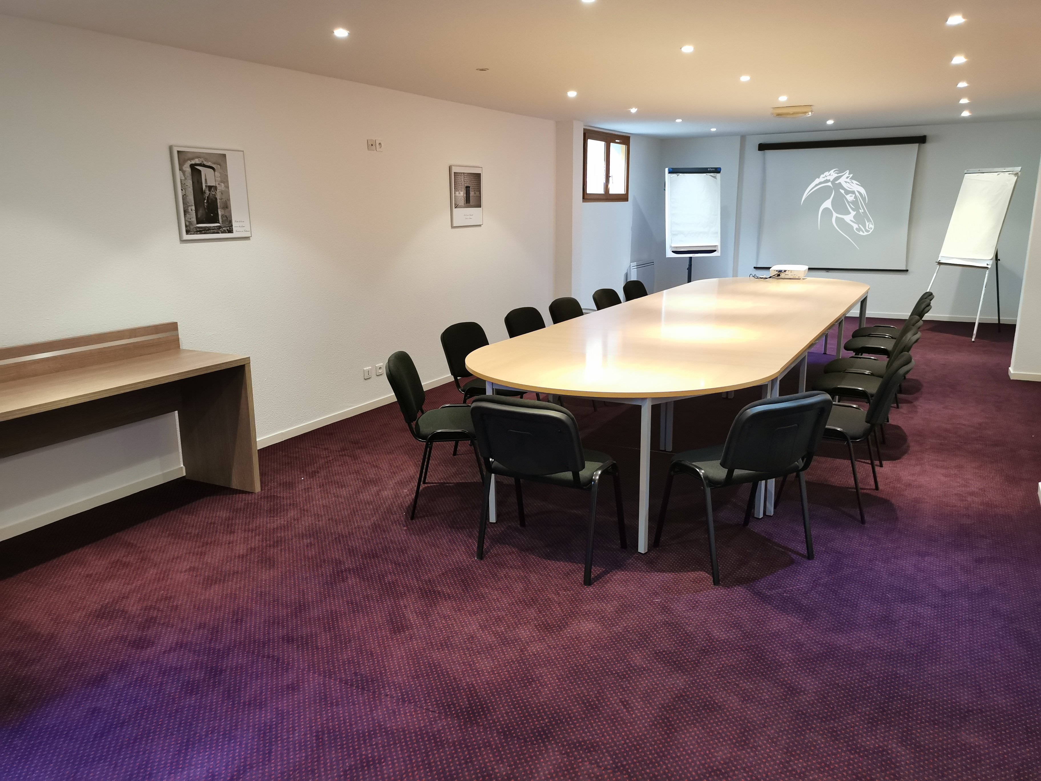 Logis Hôtel de l'Abbaye, Ferrières-en-Gâtinais - photo 3