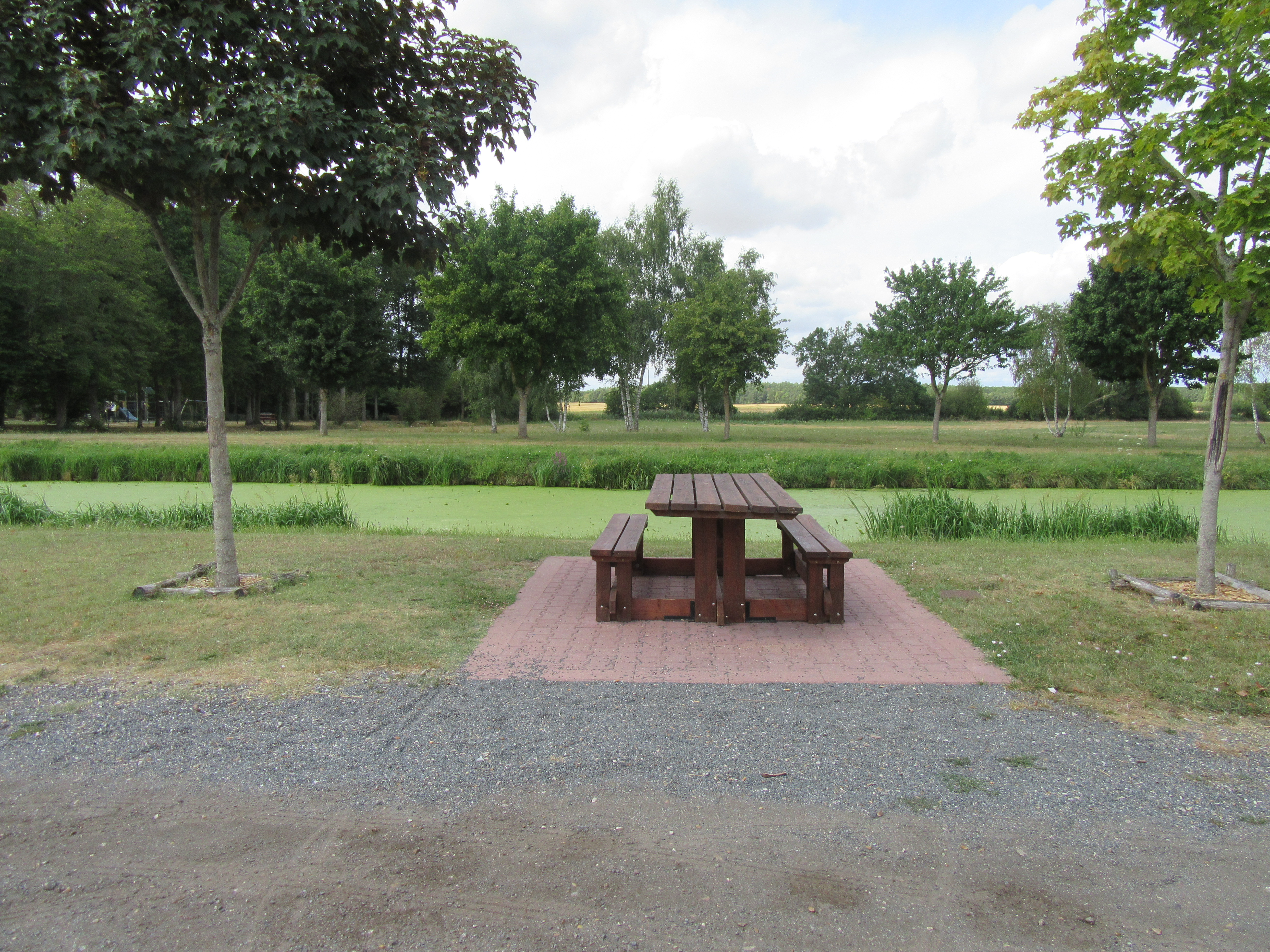 Aires de pique-nique de Chailly en Gâtinais - photo 2