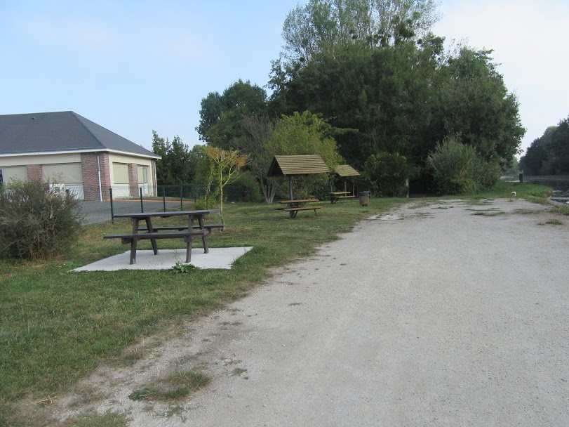 Aires de pique-nique de Montbouy