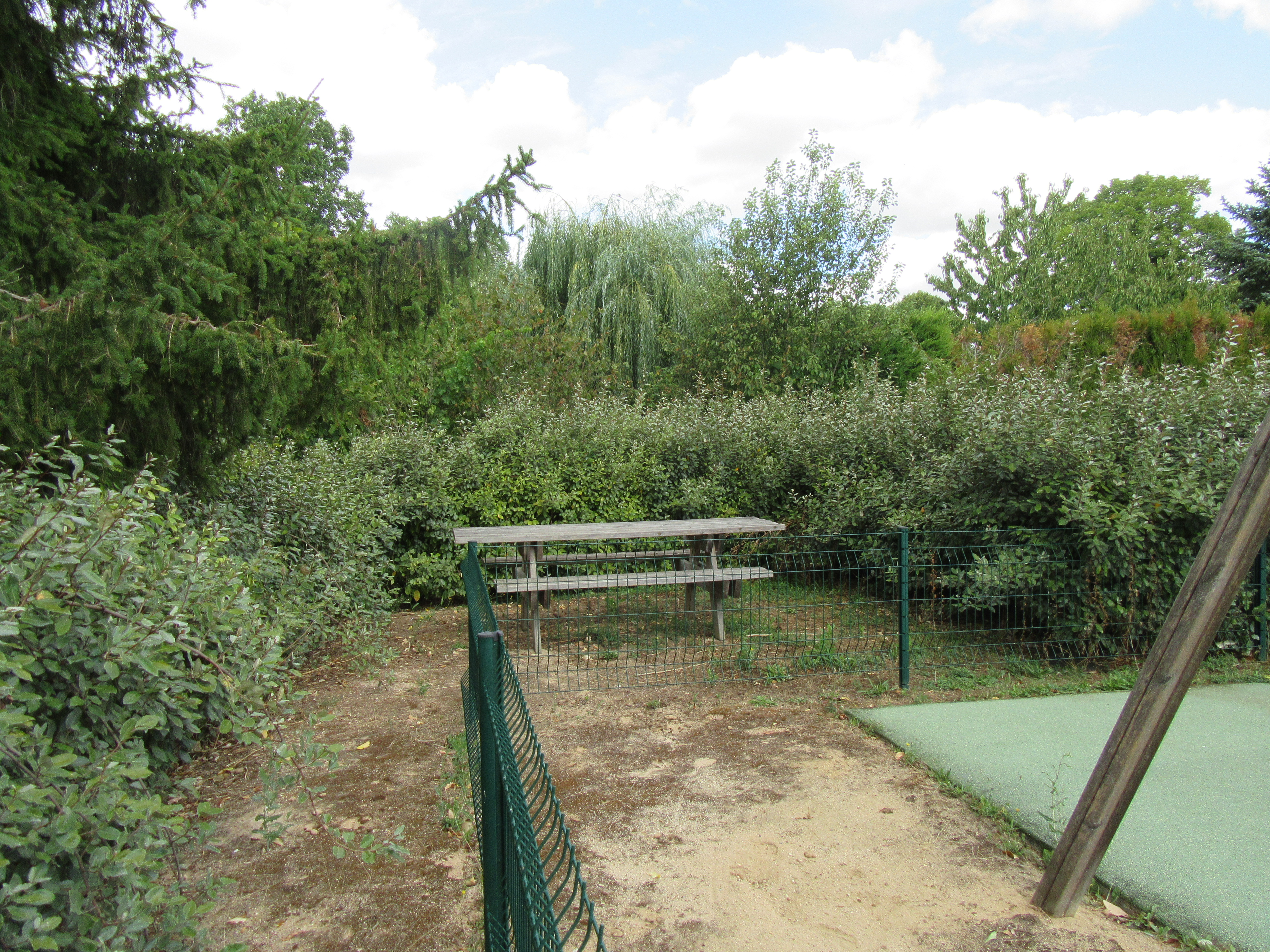 Aire de pique-nique d'Oussoy en Gâtinais