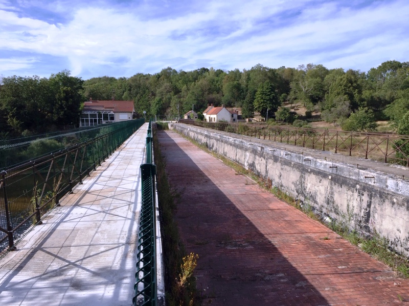 Pont-canal de la Tranchasse, Colombiers - photo 2