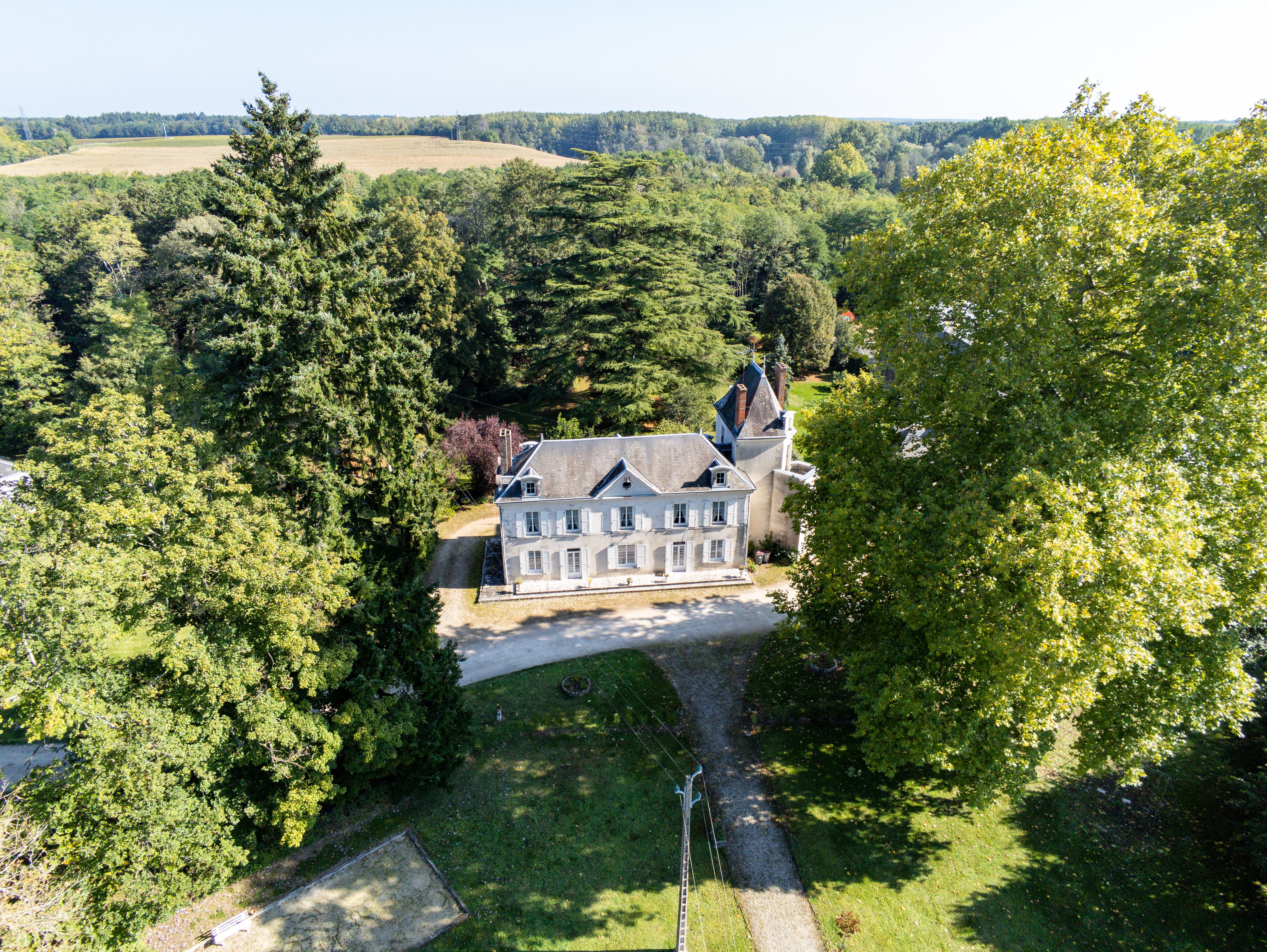 Domaine Château de Quinçay  France Centre-Val de Loire Loir-et-Cher Meusnes 41130
