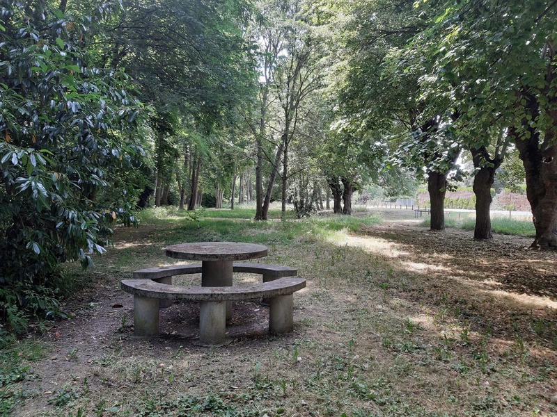 Aire de pique-nique à Baulette