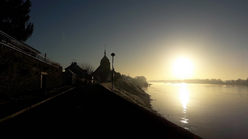 Eglise Saint-Roch de Saint-Denis-de-l'hôtel, Saint-Denis-de-l'Hôtel - photo 4