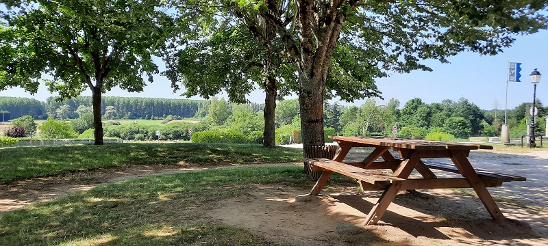 Aire de pique-nique de Saint-Martin d'Abbat - photo 2