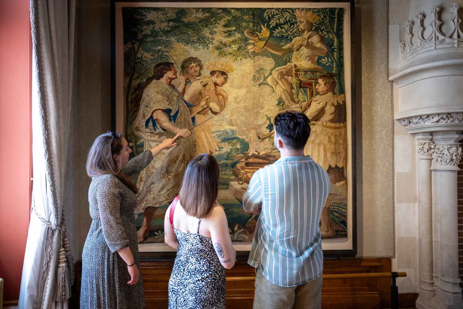 Visite : Découverte de la salle des broderies de l’Hôtel de ville — visuel événement