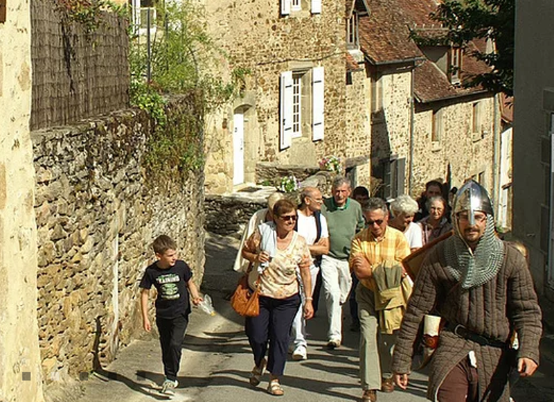 Les chemins de la Guerre de Cent Ans, Châteauroux