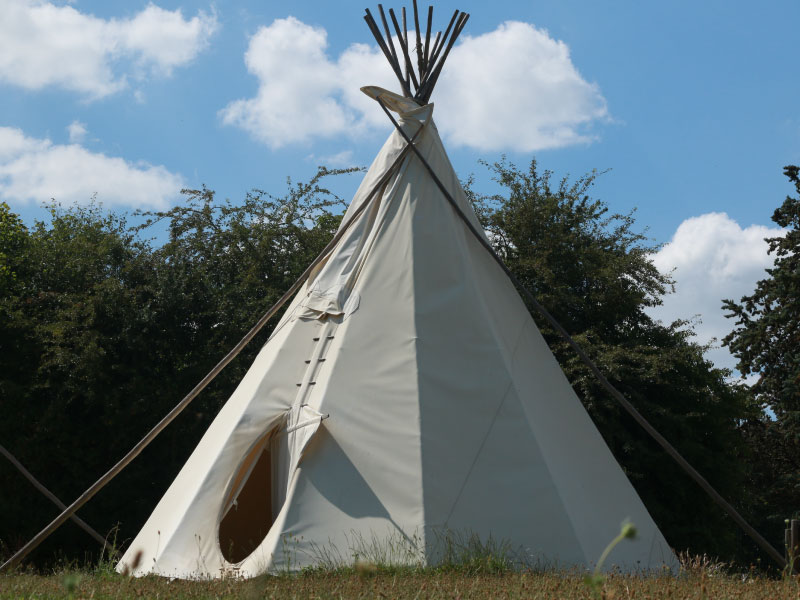 Campement de tipis du Village Loisirs de Goule, Bessais-le-Fromental - photo 3