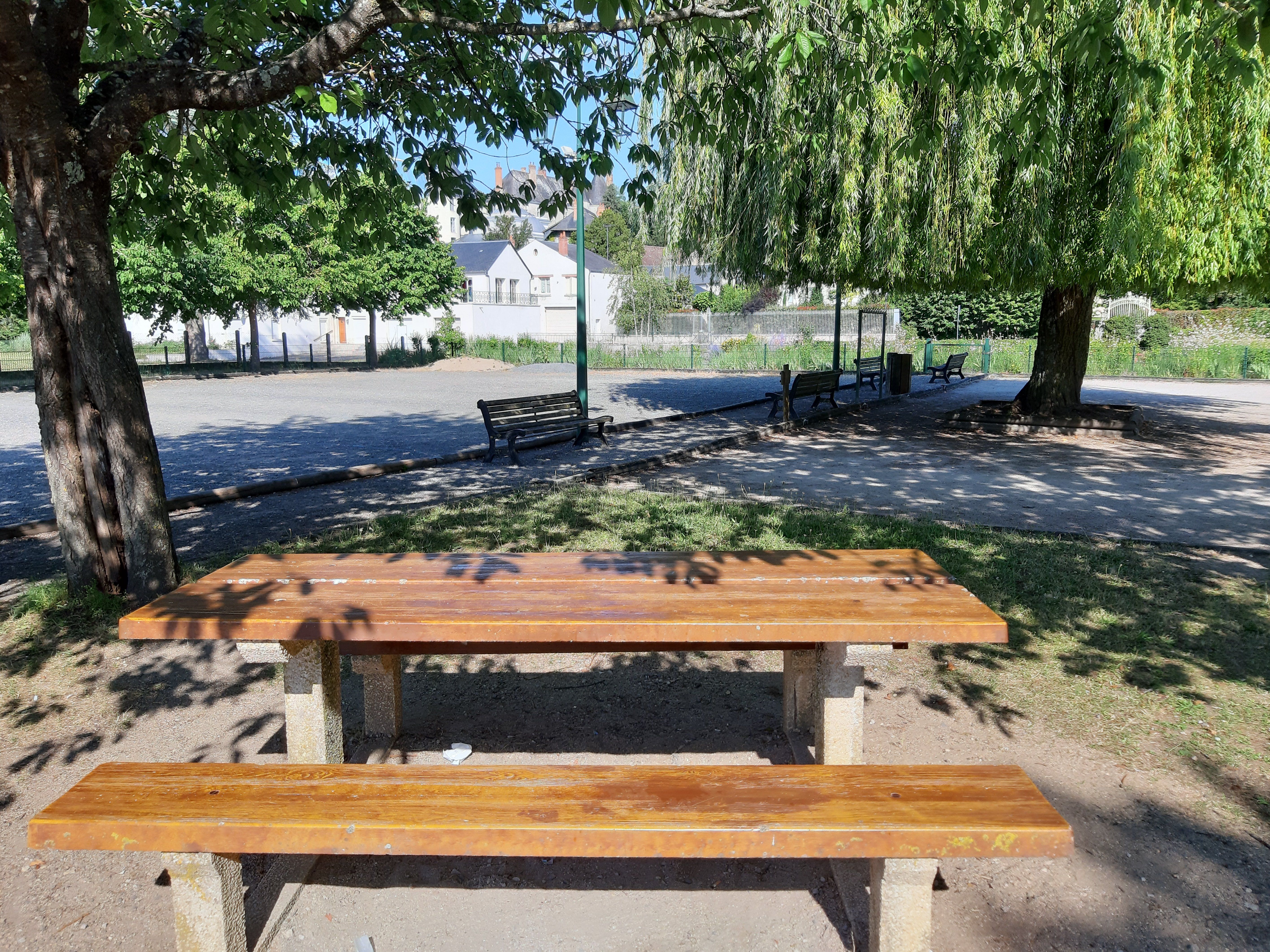 Aire de pique-nique à Meung-sur-Loire (bord des Mauves) - photo 3