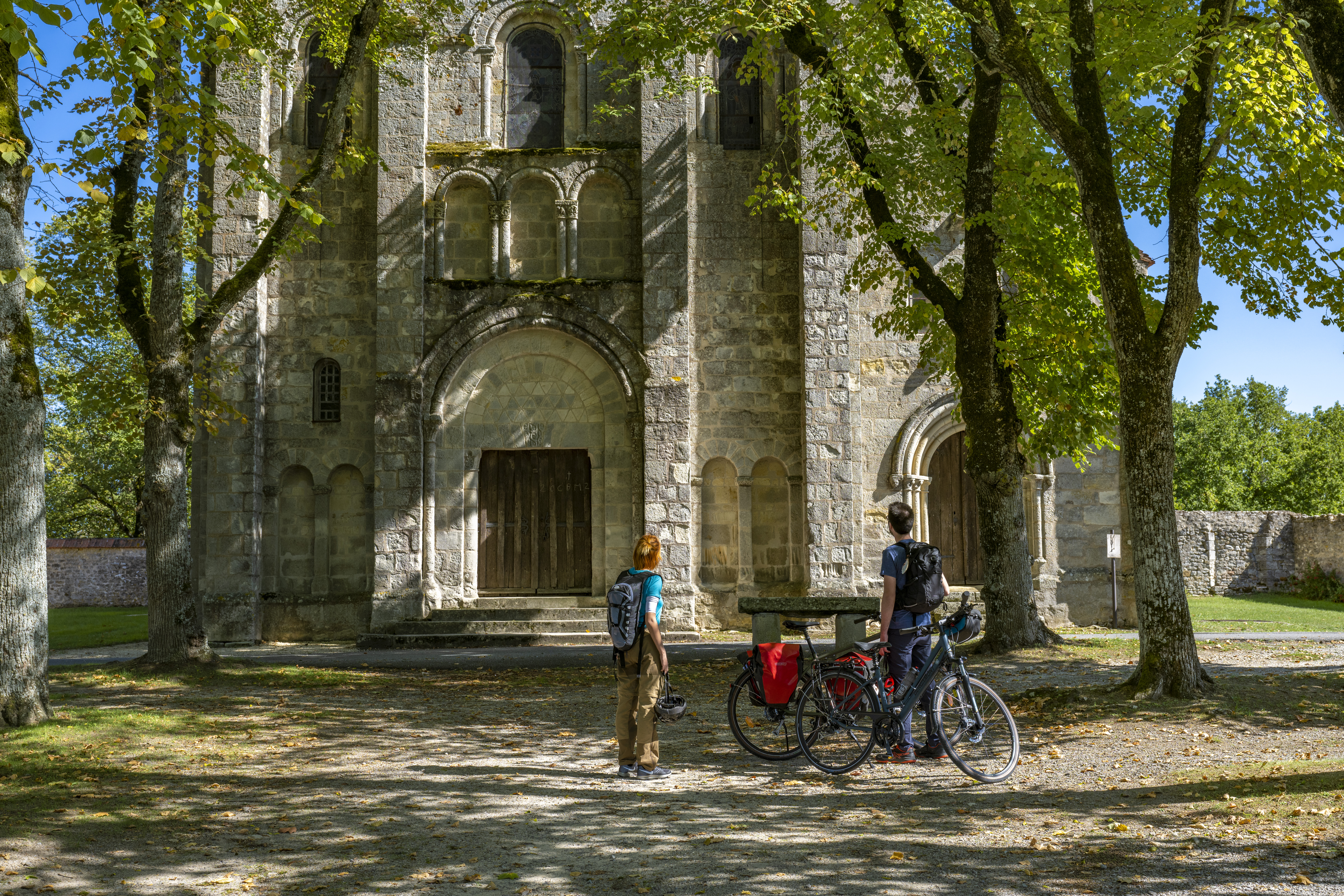 Saint-Jacques à vélo de Marseilles-lès-Aubigny à Châteaumeillant (V56), Saint-Amand-Montrond - photo 4