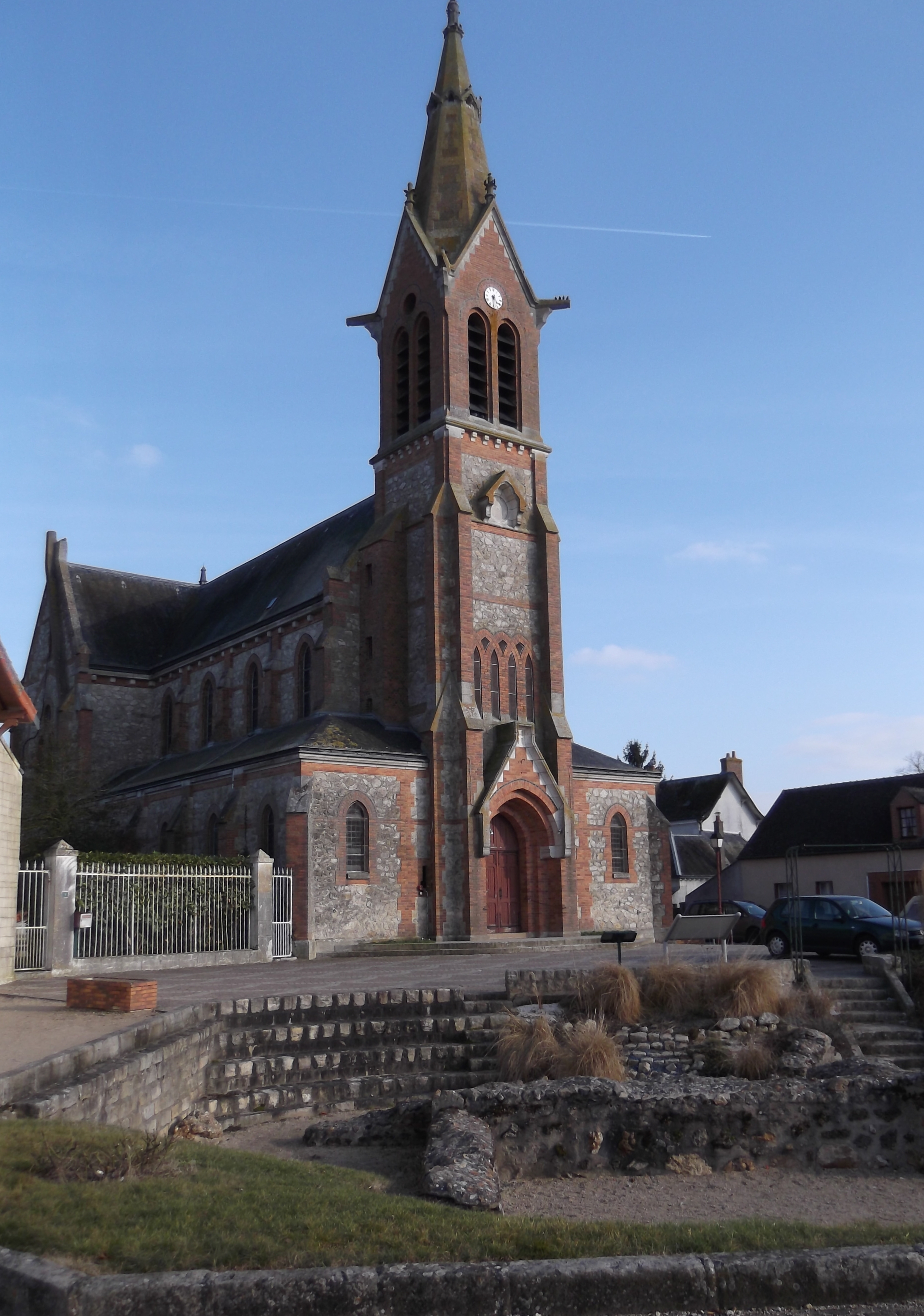 Eglise Saint-Martin de Vienne-en-Val