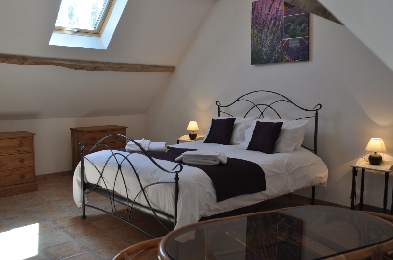 Clos de La Richaudière - Villa Peuplier, Murs