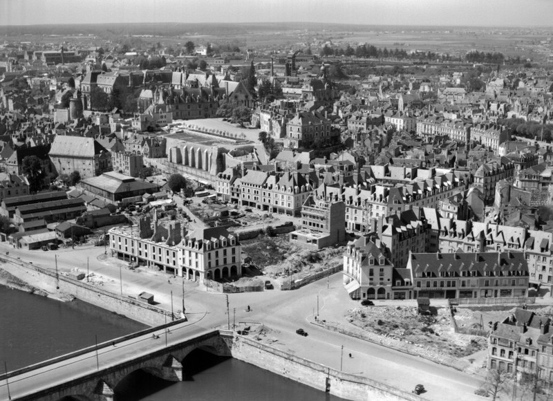 Blois – Ville d’Art et d’Histoire – Visite guidée – La reconstruction de Blois©