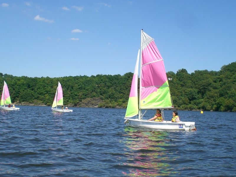 Voile à la base de plein air d'Eguzon