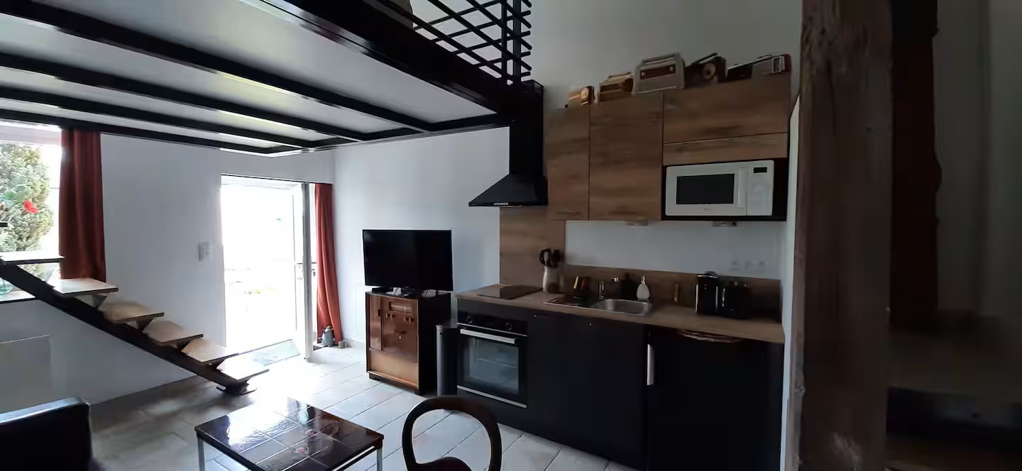 Studio de la Radio, Sancerre