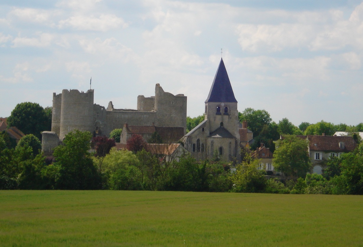 Village de Yèvre-le-Châtel