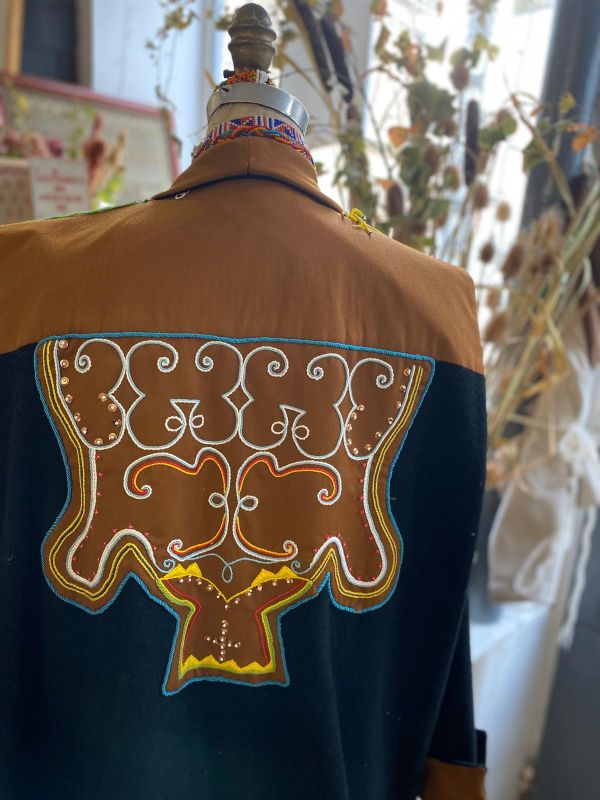 Atelier de broderie, Levroux