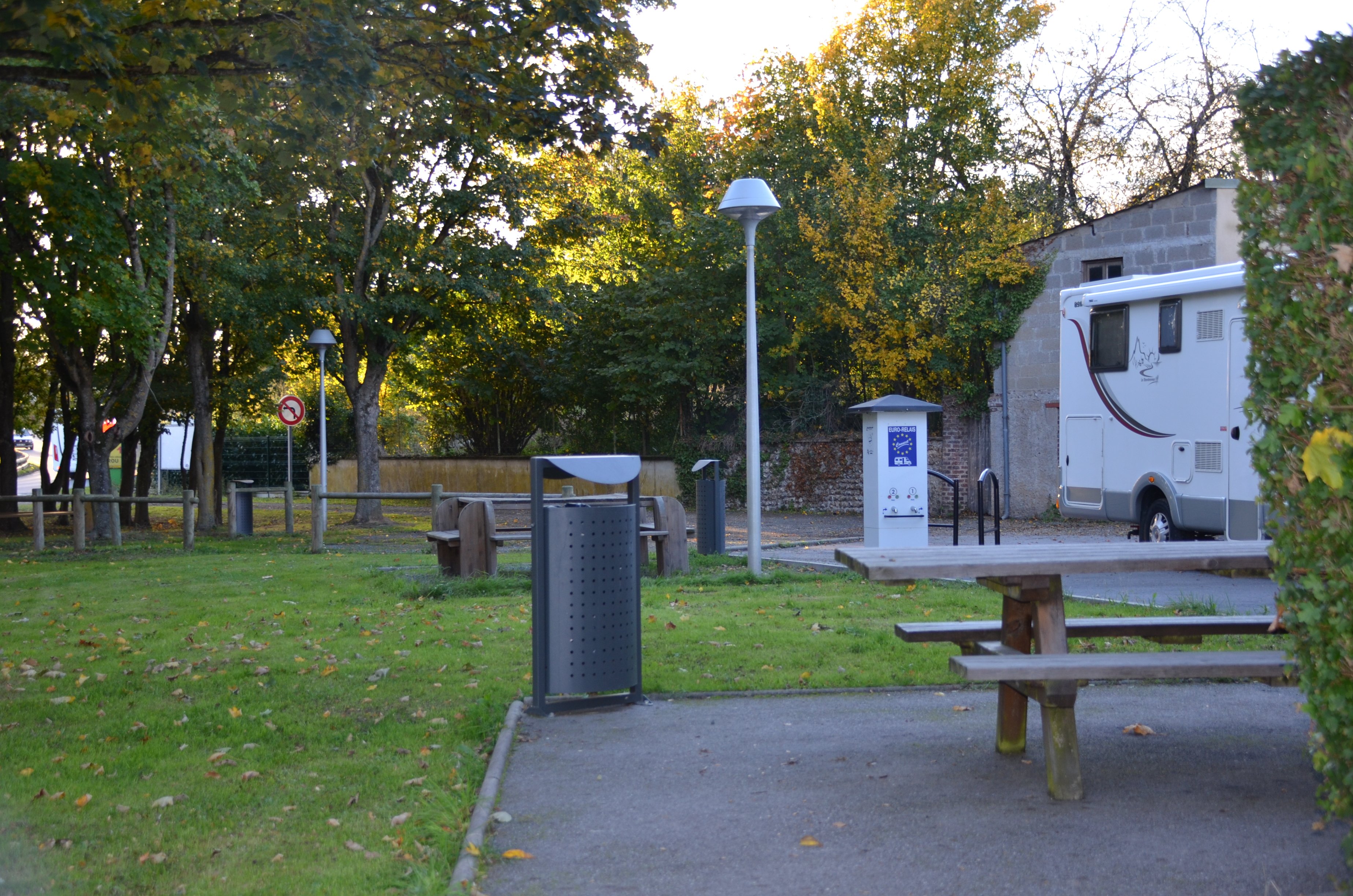 Aire de camping-car de Yèvres - Aire de l'Ozanne, Yèvres - photo 2