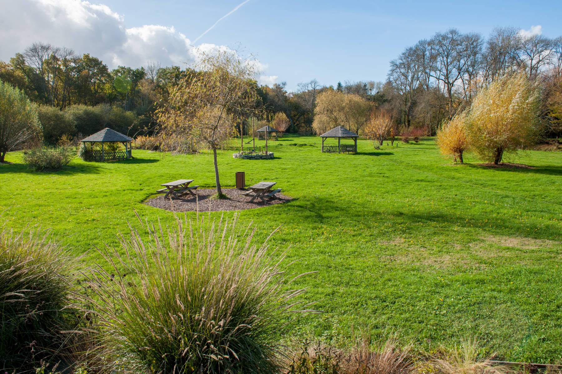 Aire du Pré des Saules, Ligny-le-Ribault - photo 2