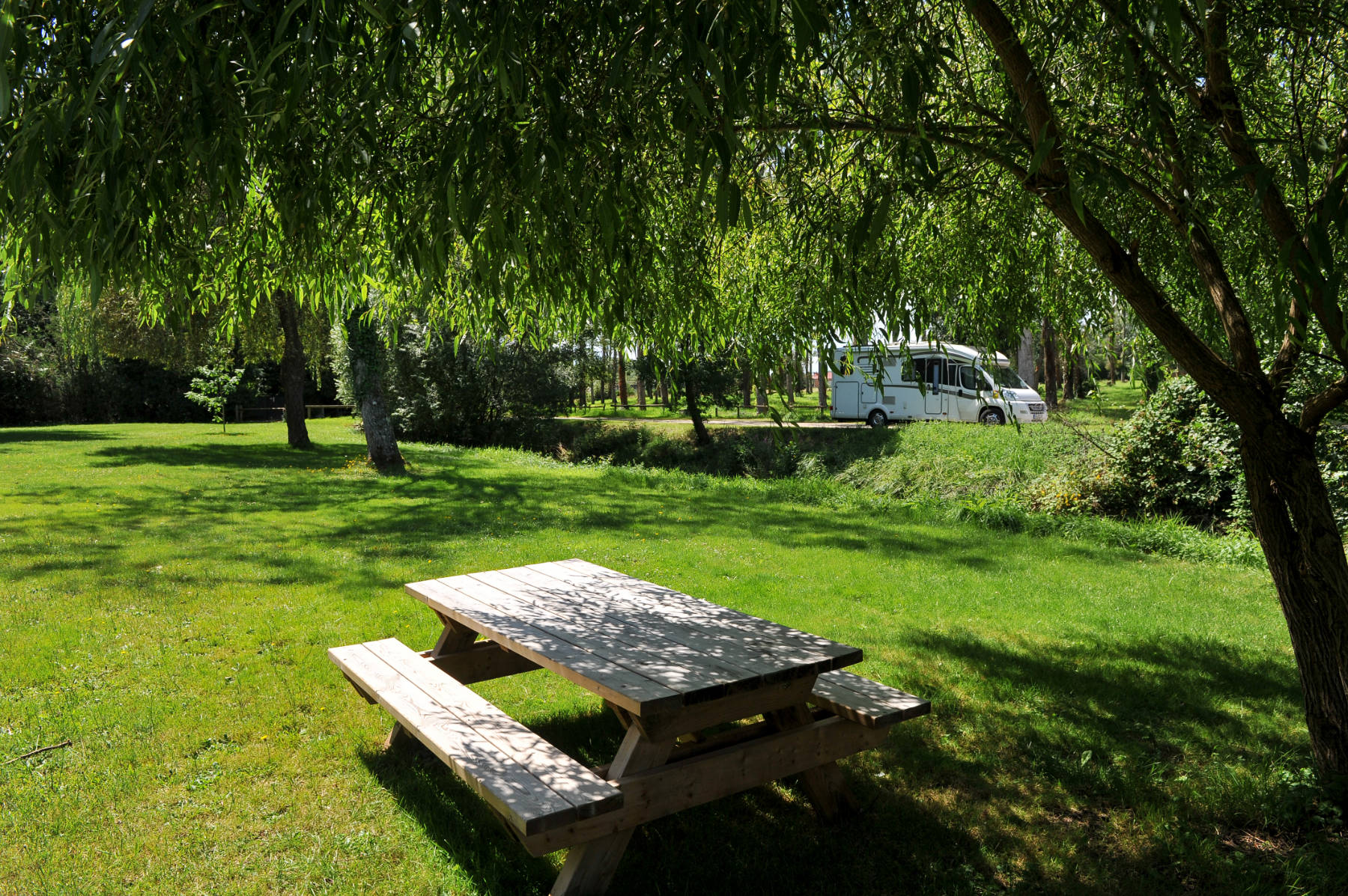 Aire de stationnement et de services camping-car du Lavoir