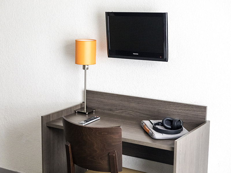 aparthotel-adagio-access-orleans-appartement-coin-bureau