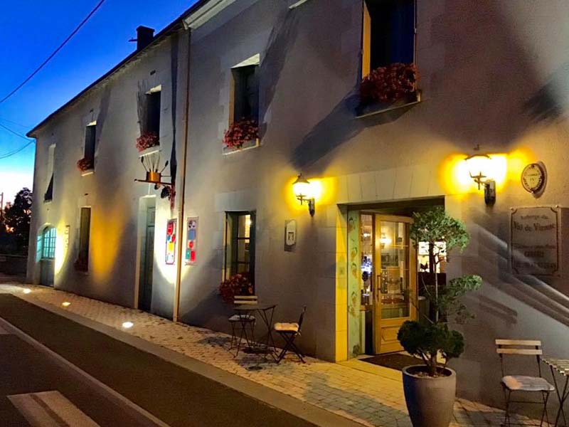 Auberge du Val de Vienne, Sazilly