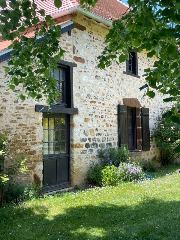 Maison avec piscine privée - calme et nature