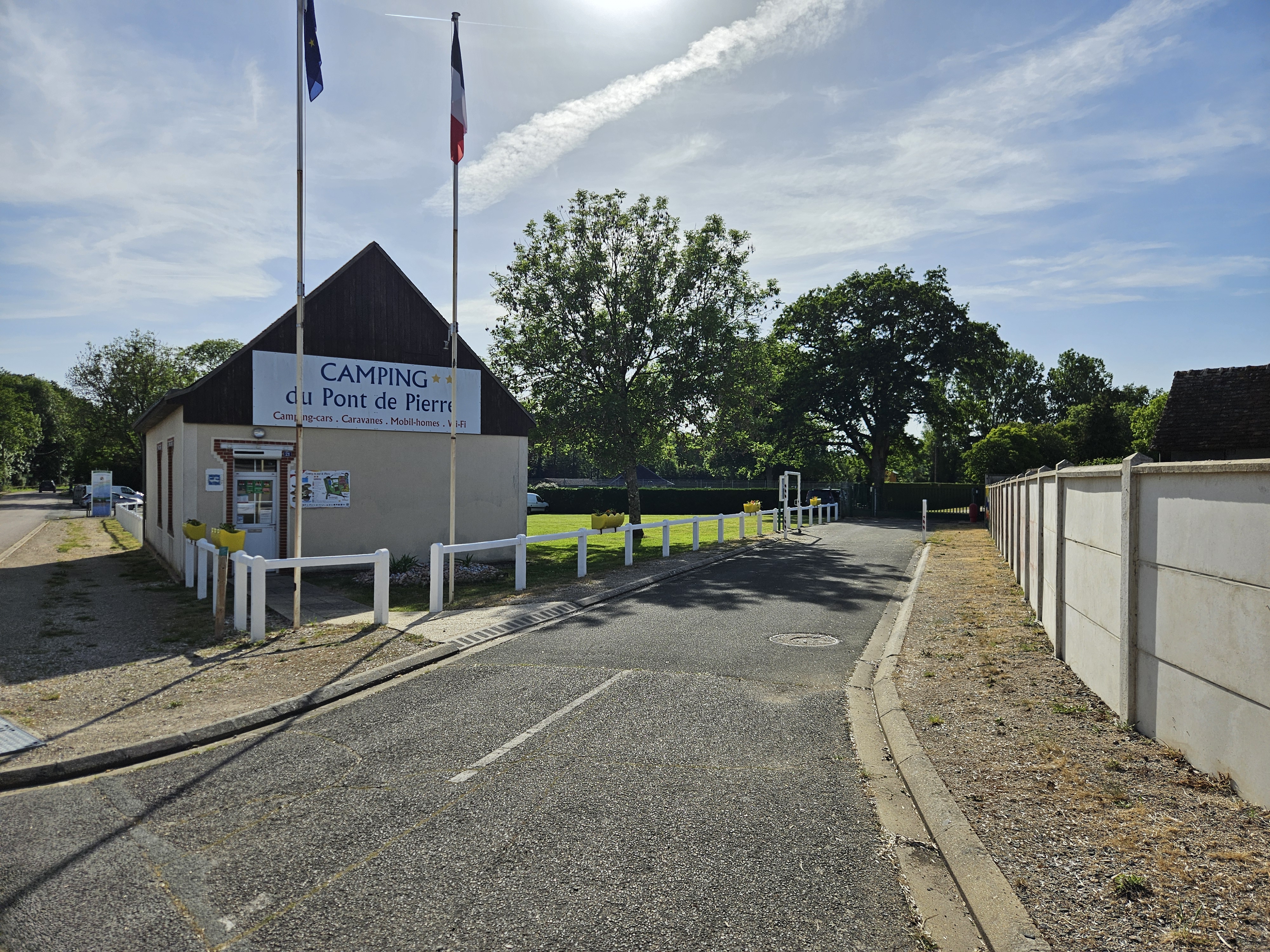 Camping du Pont de Pierre, Vald'Yerre - photo 8