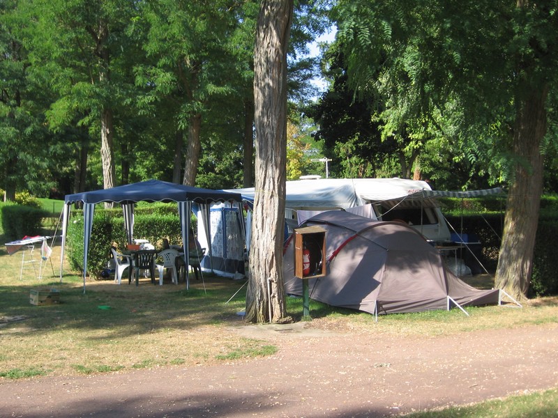 Camping La Roseraie