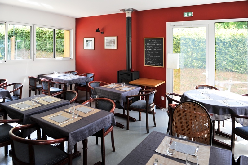 Restaurant Le Val Verre  France Centre-Val de Loire Indre La Châtre 36400