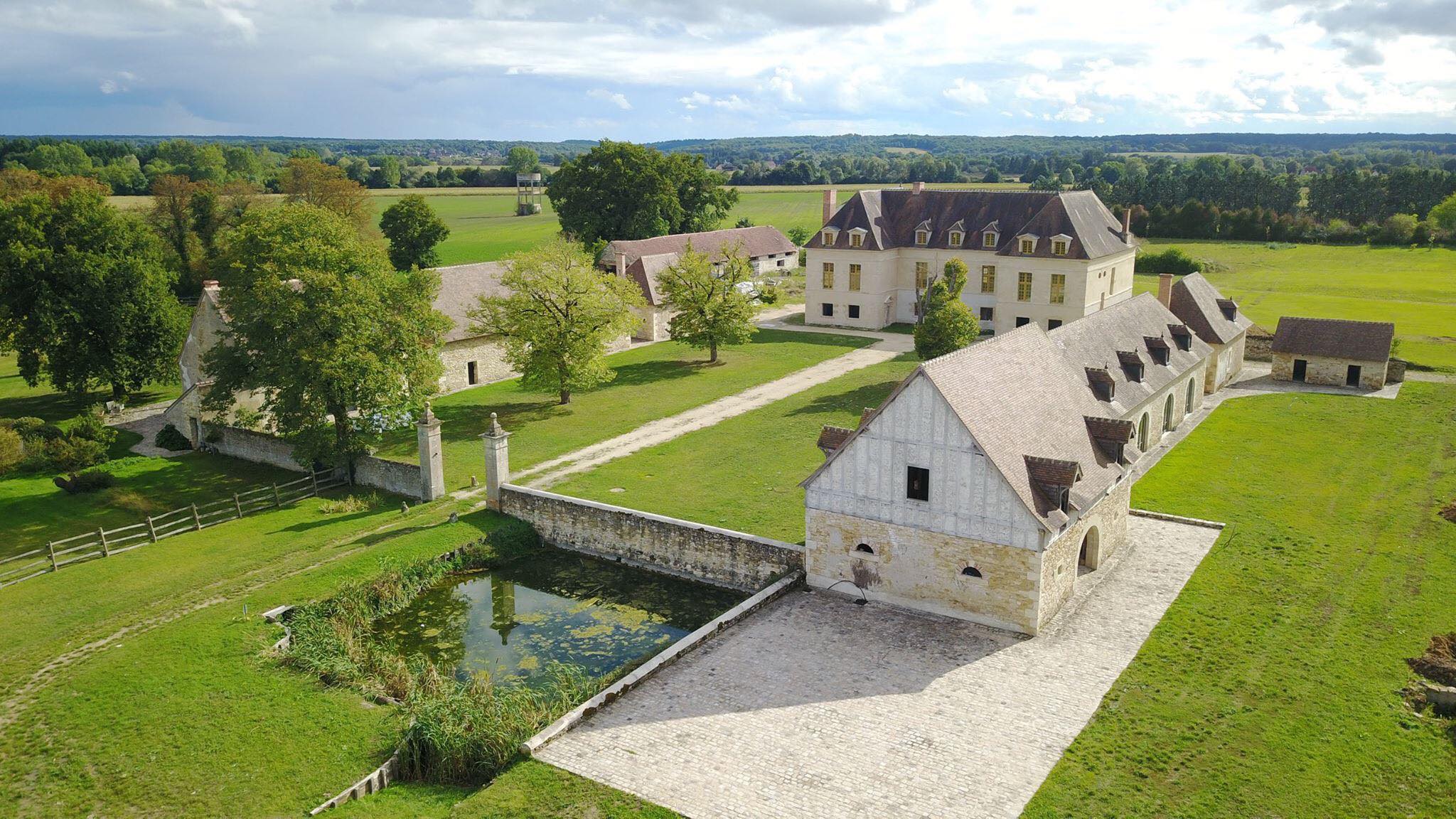 Château et Ferme de Châteaufer  France Centre-Val de Loire Cher Bruère-Allichamps 18200