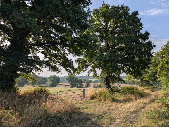 Randonnées à thèmes accompagnées au Pays de George Sand : "A table" - Jour 1