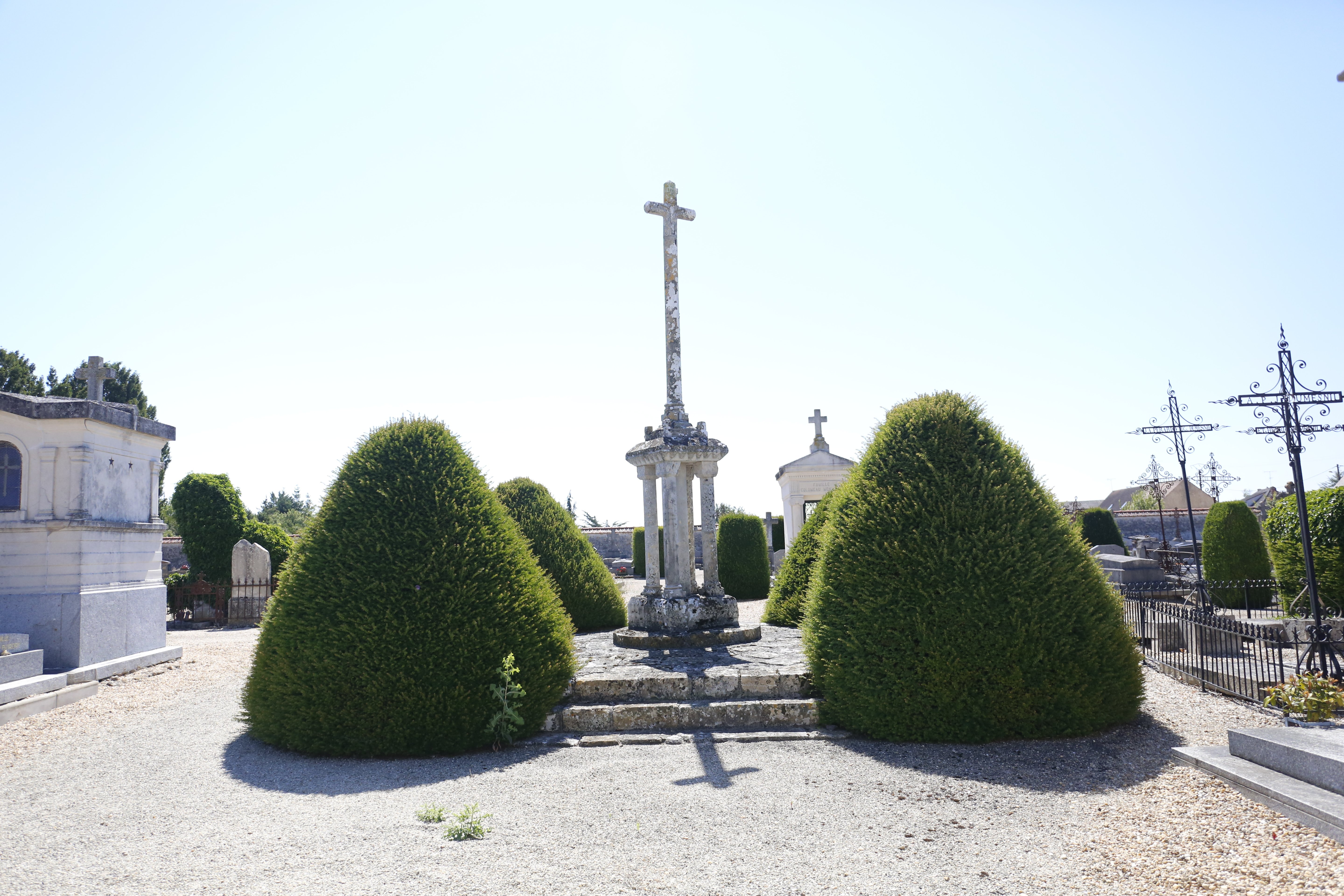 Cimetière de Puiseaux