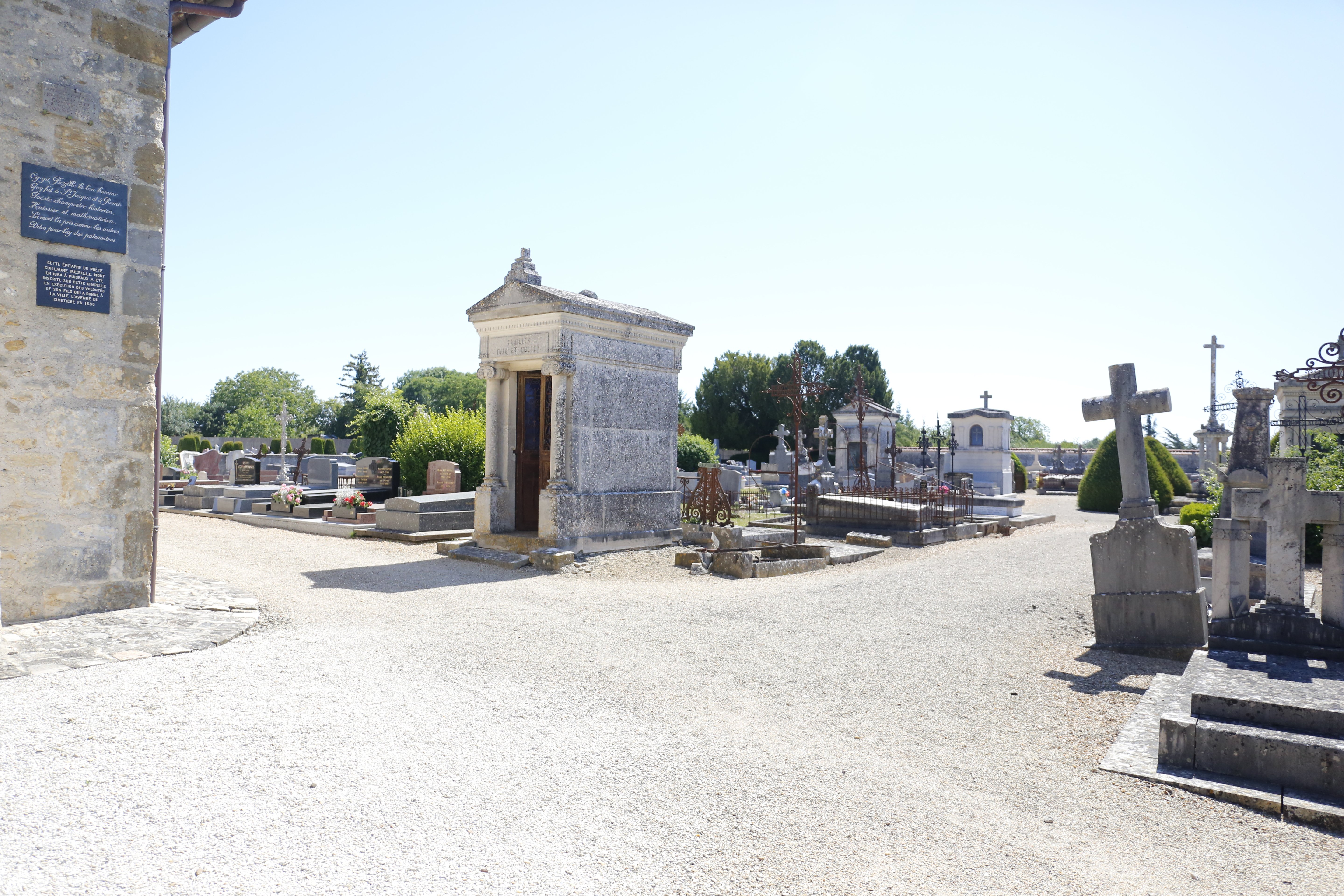 Cimetière de Puiseaux, Puiseaux