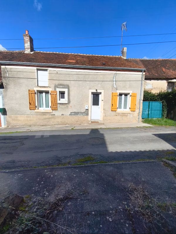 Maison avec terrasse, Badecon-le-Pin
