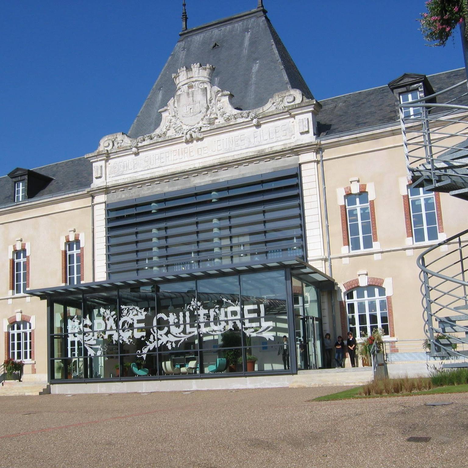 Espace Culturel - Médiathèque de Gien